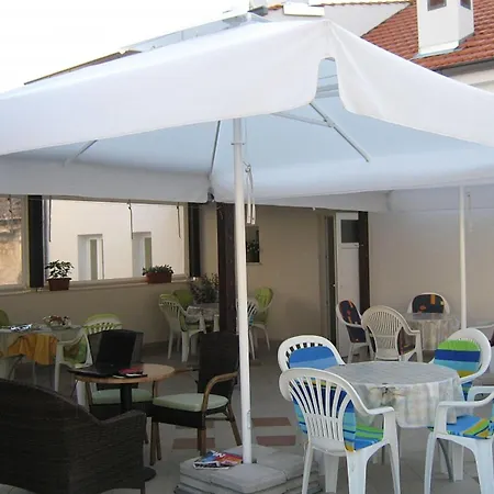 Klaudija S Charming & - One Bedroom Lejlighed *