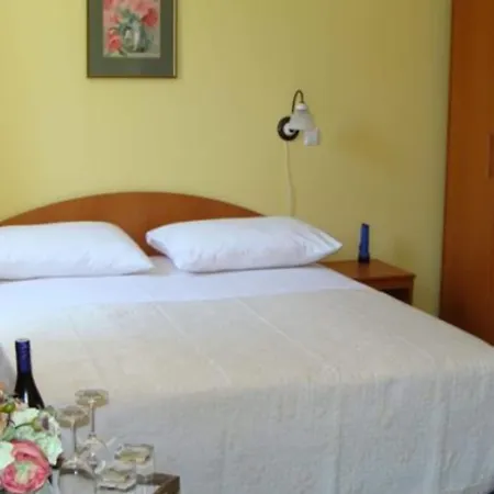 Klaudija S Charming & - One Bedroom